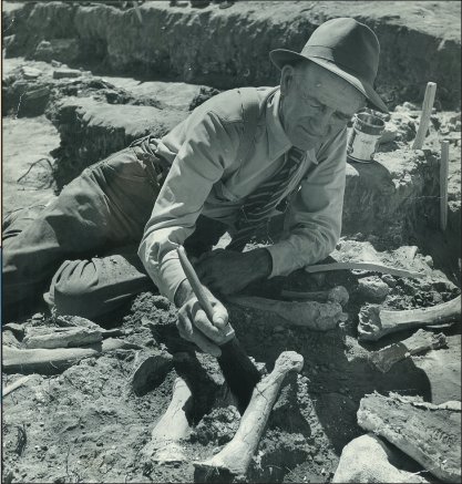 Albert Silberling in the Redrock Mountain area near Harlowton, 1949